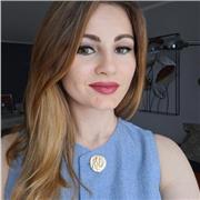 Englisch-und Deutschlehrerin für Anfänger. Ich biete Einzelunterricht sowohl für Kinder als auch für Erwachsene an.